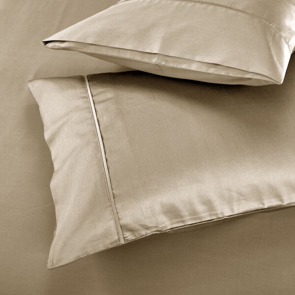 FyneLinen 100% Pima Cotton 900TC Pillow Case (Ivory Sand)